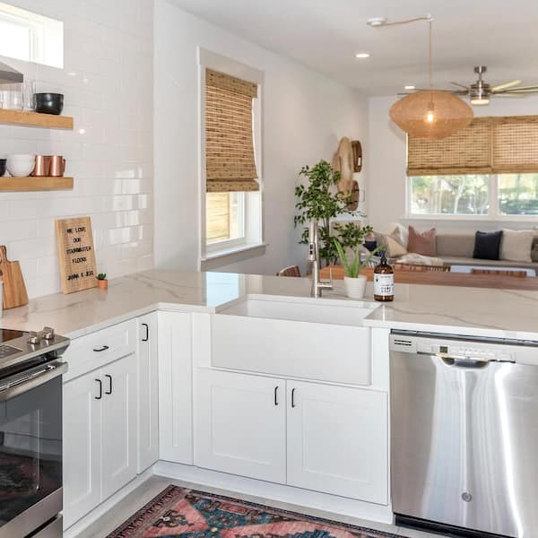 Bradstreet II Farmhouse Fireclay 30 in. Single Bowl Kitchen Sink with Strainer Drain in Crisp White Bradstreet II Farmhouse Fireclay 30 in. Single Bowl Kitchen Sink with Strainer Drain in Crisp White