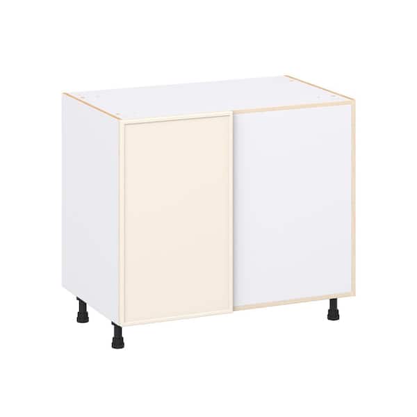 J COLLECTION Fairview 39 in. W x 24 in. D x 34.5 in. H Assembled Slim Shaker Right Blind Corner Kitchen Cabinet in Washed Linen