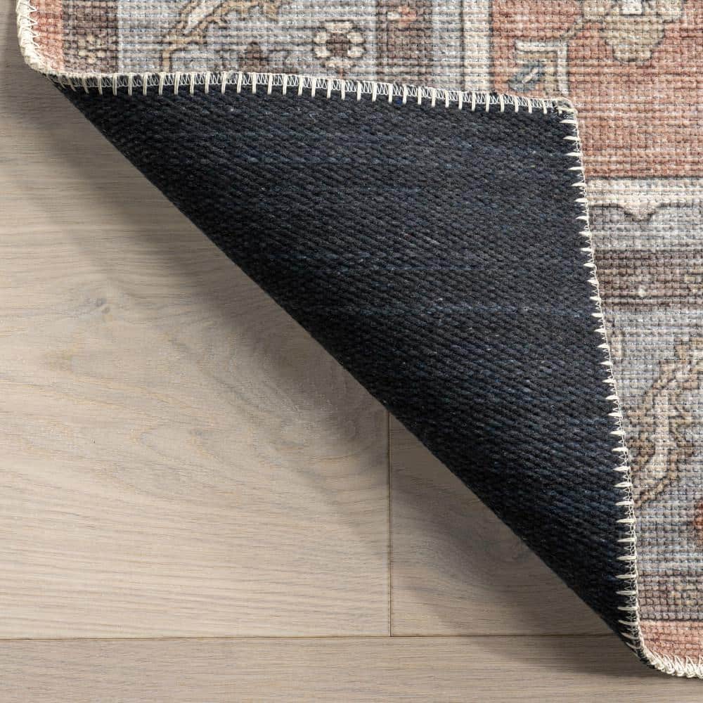 Daleyza Rust Red Cotton Medallion 5' x 8' Area Rug