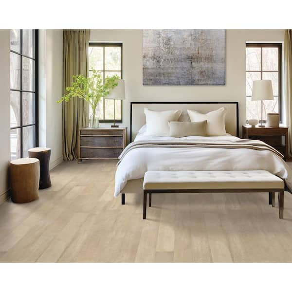 Mohawk Island Home Sailcloth Oak 0.5 in. T x 7.5 in. W Wirebrushed Engineered Hardwood Flooring (27.41 sq. ft./case)