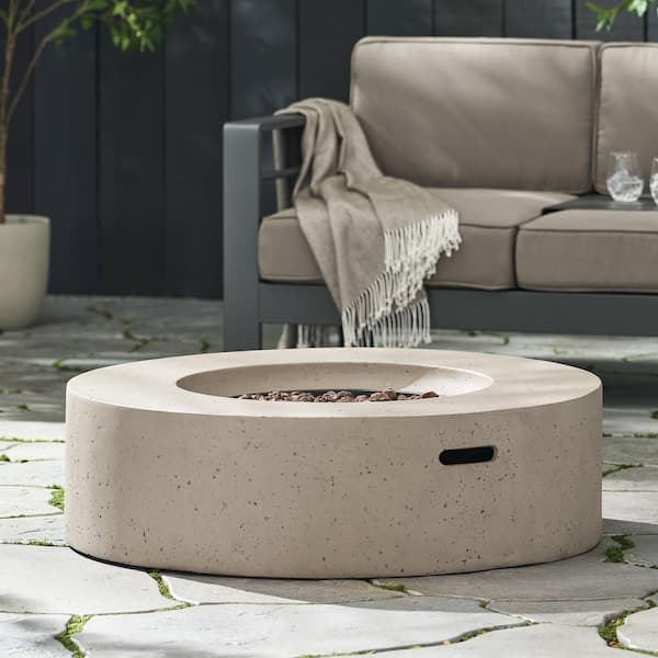 36 in. W 50,000 BTU Round Outdoor Propane Gas Fire Pit Table