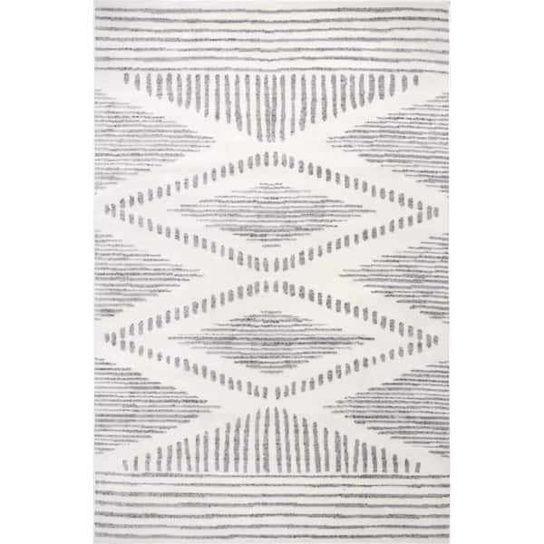 nuLOOM Briggs Contemporary Striped Light Gray 4 ft. x 6 ft. Indoor Area Rug