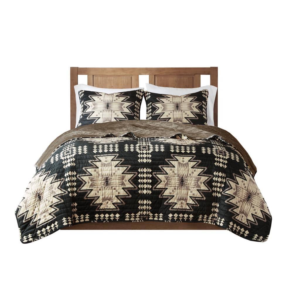 Full Black and Tan Aztec Pattern Quilt Set