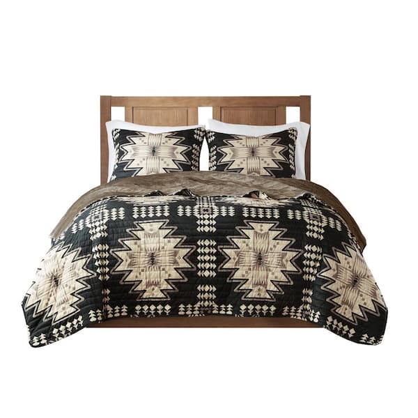 Sierra 3-Piece Tan/Black Polyester Full/Queen Oversized Print Plush Quilt Set