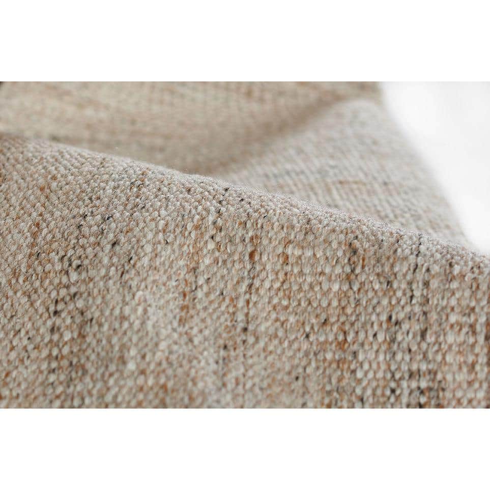 Natural 2' x 3' Handcrafted Stain-Resistant Rectangular Rug