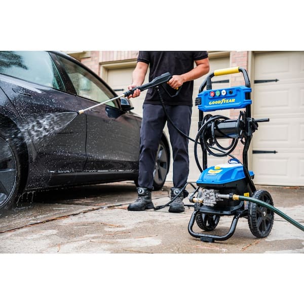Goodyear 2200psi, 1.65 GPM Cold Water Electric Pressure Washer 4
