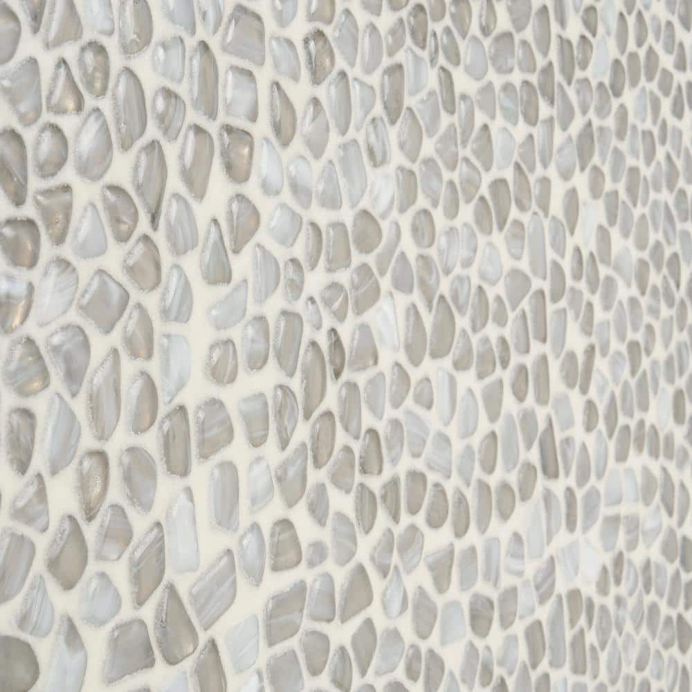 Apollo Pebble Silver Polished Glass Mosaic Tile