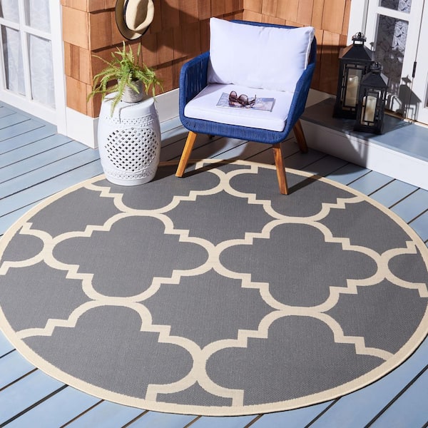 Courtyard Gray/Beige 4 ft. x 4 ft. Round Geometric Indoor/Outdoor Patio  Area Rug