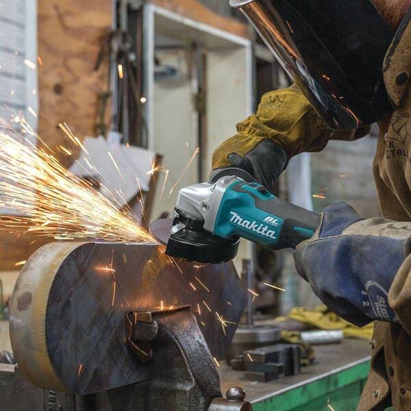 Makita - 18V LXT Lithium-Ion Cordless 3-Piece Combo Kit (Hammer Drill/Impact Driver/Angle Grinder) with (2) 3.0Ah Batteries