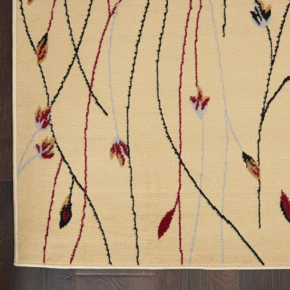 Cream Floral Synthetic 5' x 7' Area Rug