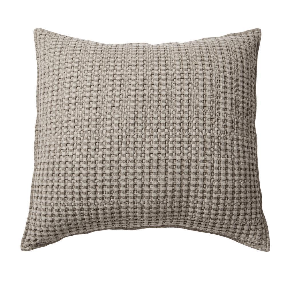 snelweg Aftrekken Iedereen LEVTEX HOME Mills Waffle Taupe Textured 20 in. x 20 in. Square Throw Pillow  L20630P-I - The Home Depot