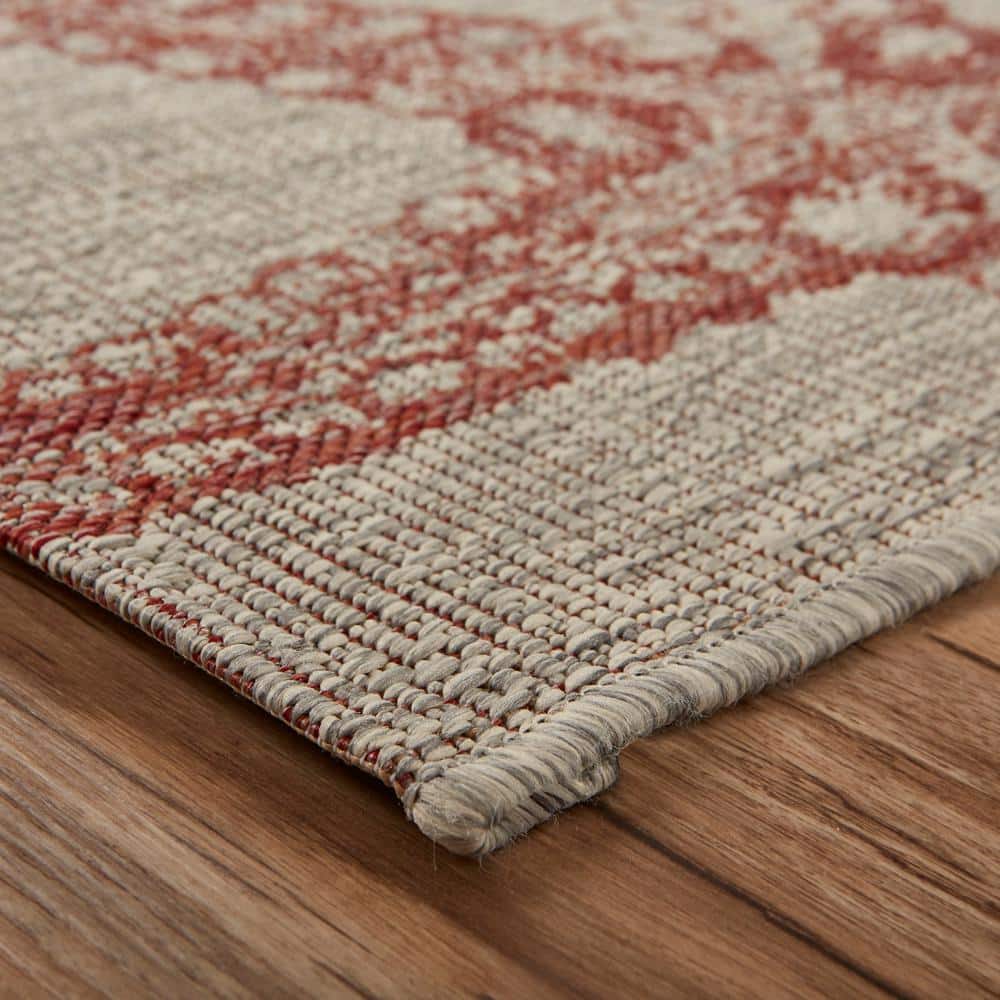 Coastal Charm Coral & Beige Synthetic Indoor/Outdoor Area Rug, 7'9" x 9'5"