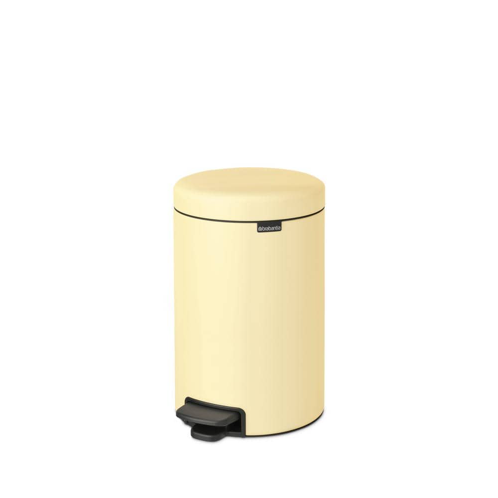NewIcon 3.2 Gal. (12 l) Mellow Yellow Step-On Trash Can