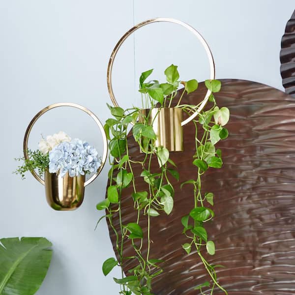 18in. Medium Gold Metal Geometric Indoor Outdoor Wall Planter (2- Pack)