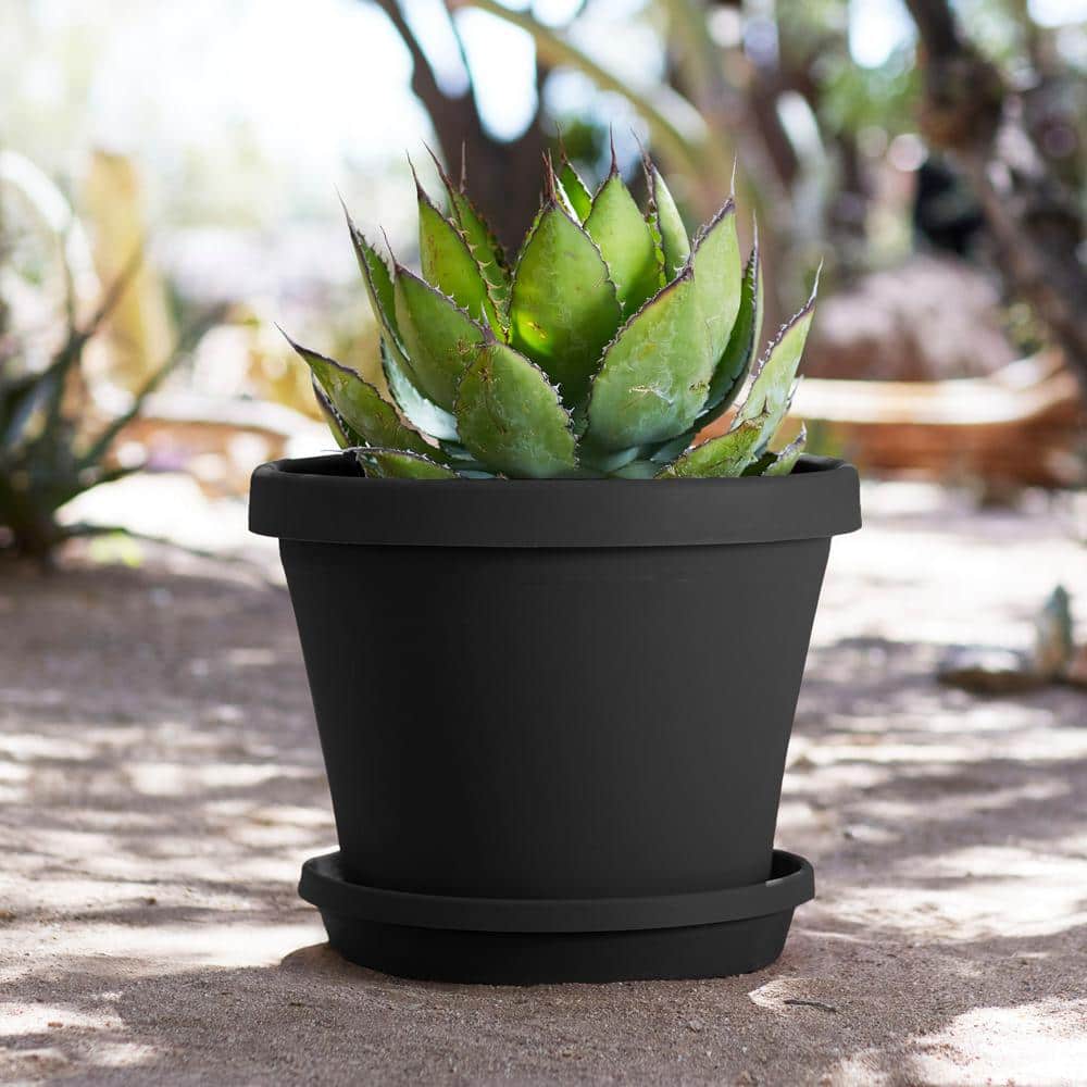 Bloem 16" Black Tapered Resin Planter with Drainage Holes
