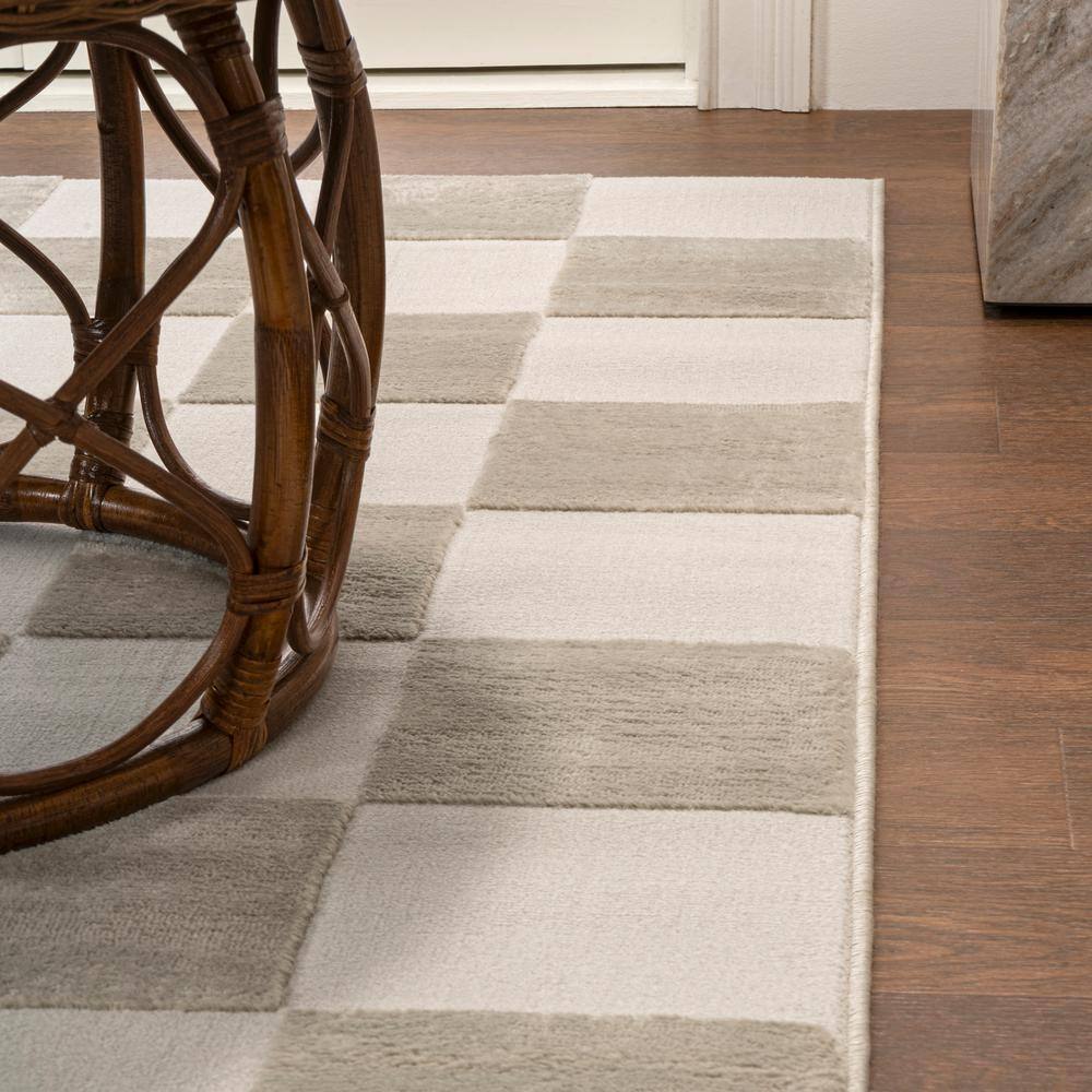 Beige and Cream Geometric Checkerboard 5 x 8 Area Rug