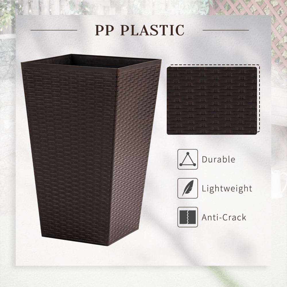 Set of 3 Tall Brown Rattan-Style Plastic Planters