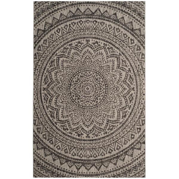 Courtyard Light Gray/Black 7 ft. x 10 ft. Geometric Indoor/Outdoor Patio  Area Rug