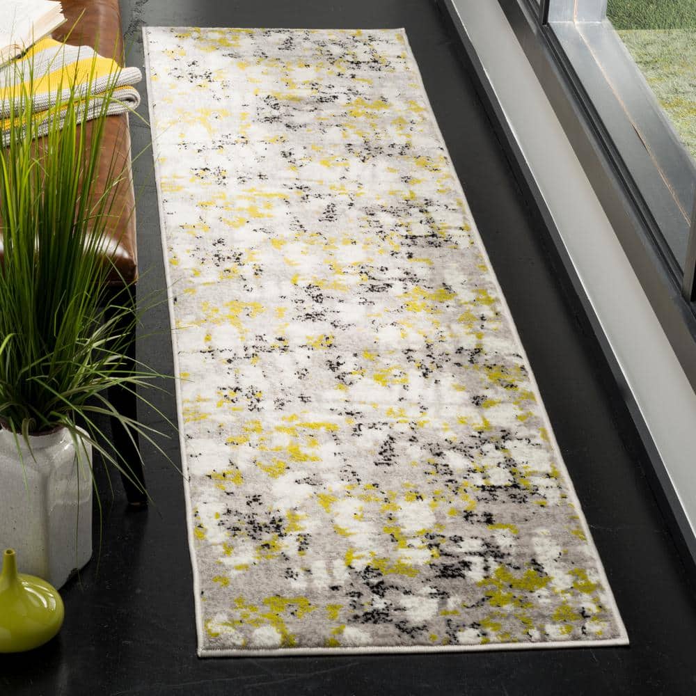 Skyler 2 ft. x 12 ft. Gray/Green Geometric Runner Rug price history on PriceWatchPro