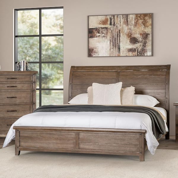 Furniture of America Amaceus Brown Wood Frame Queen Panel Bed with Panel Headboard