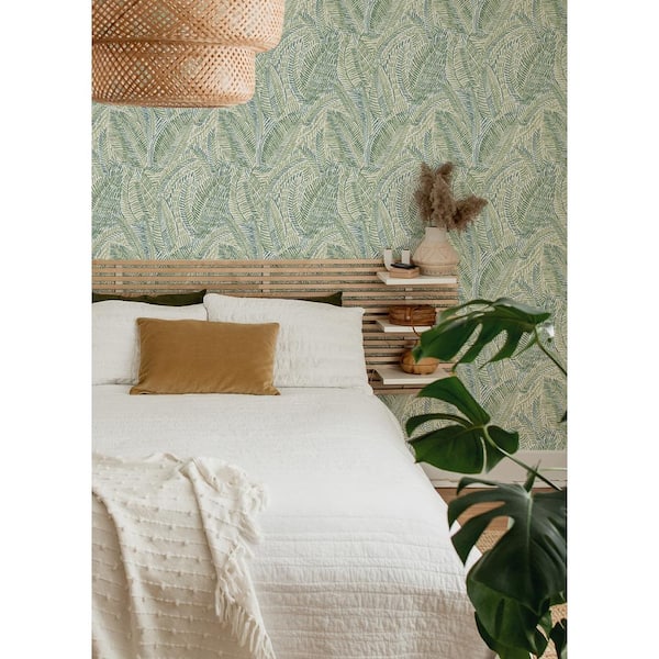 Fildia Green Botanical Wallpaper Sample