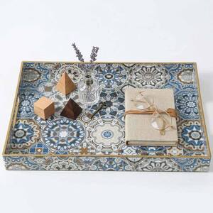 Blue Plastic Decorative Tray, Suitable for Bedrooms, Kitchen Countertops, Bathroom and Cabinet Storage