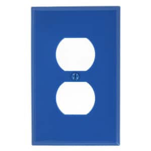 1-Gang 1 Duplex Receptacle, Midway Size Nylon Wall Plate - Blue