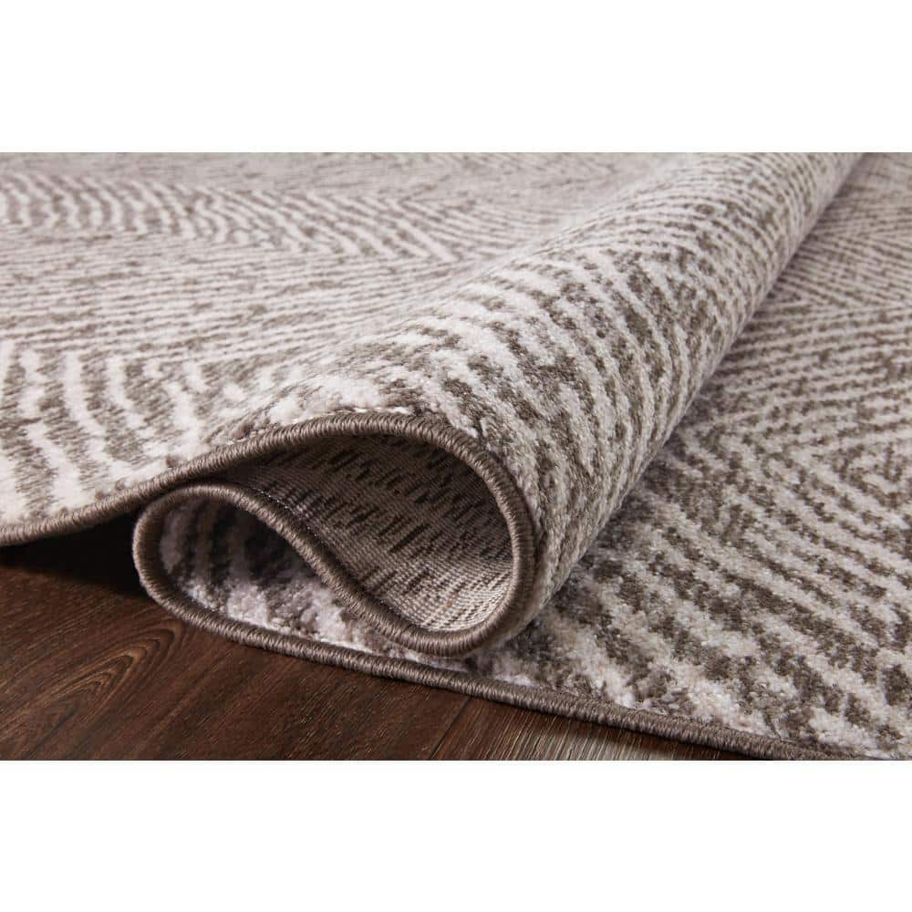 Vance Handmade Taupe Dove Easy-Care Viscose Rug - 31in x 144in