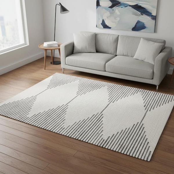 Beige 5 X 8 ft. Woven Geometric Rectangle Indoor Area Rug