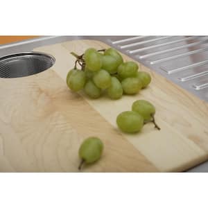Maple Cutting Board with Removable Mesh Strainer