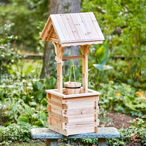 Natural Decorative Wood Wishing Well