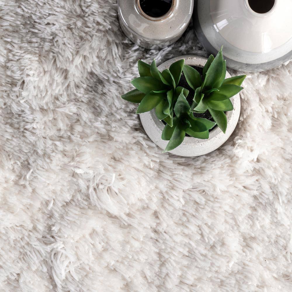 Ivory Bliss Tufted Handmade Shag Rug 4' x 6'