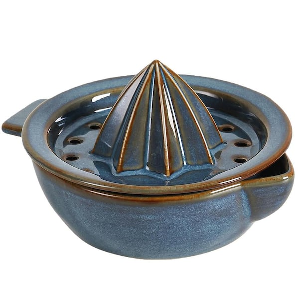 Ceramic Citrus Juicer Manual Squeezer with Strainer Lid, Handle, Spout, 6.8 oz. Bowl, Dishwasher Safe, 1 Piece