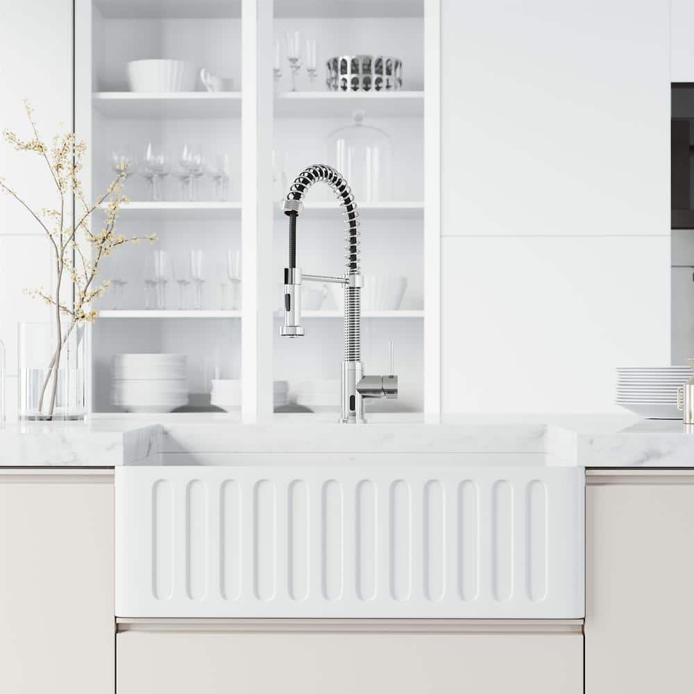 Chrome Touchless Pull-Down Kitchen Faucet with Spray