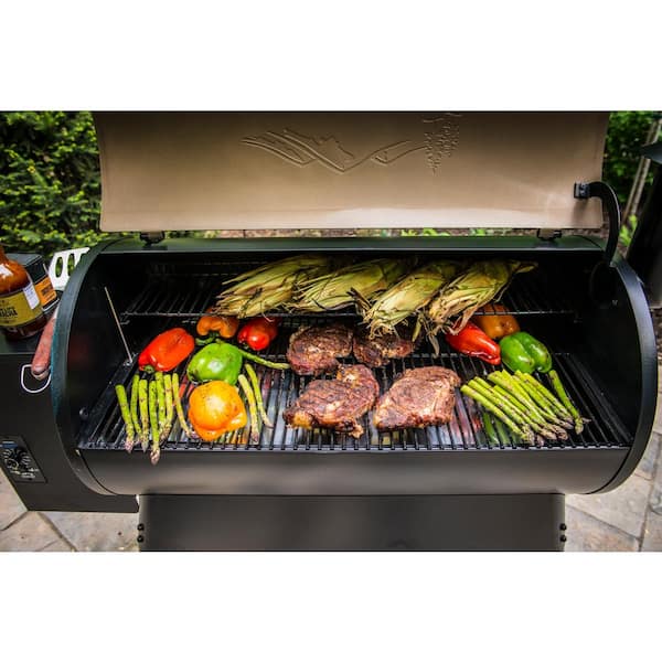 Pro Series 34-Pellet Grill and Smoker in Bronze with Cover