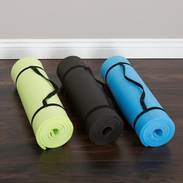  Yoga Mat with Alignment Marks - Lightweight Exercise Mat with  Carry Strap for Home Workout or Travel by Wakeman Outdoors (Blue) :  Everything Else