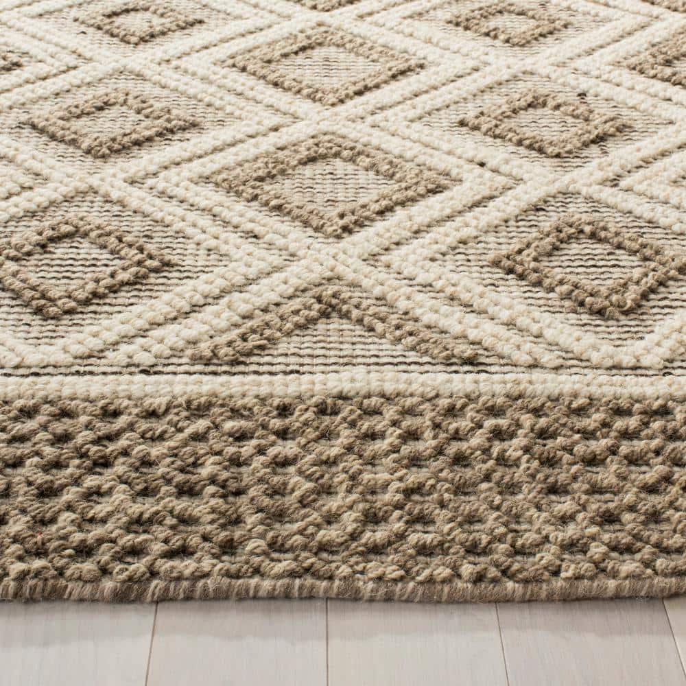 Handmade Ivory and Beige Wool Geometric Runner Rug