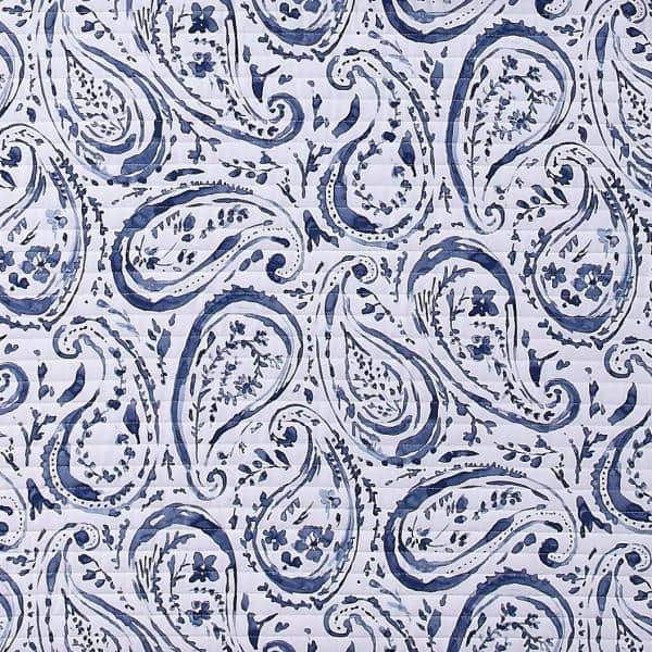 White Cotton Twin Quilt Set with Paisley Print