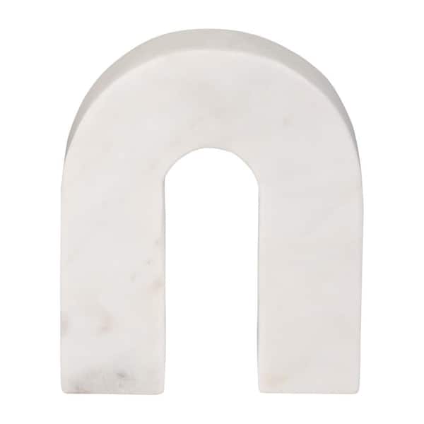 Liv & Skye 5 in. x 6 in. White Stone and Marble Horseshoe Decorative Sculpture