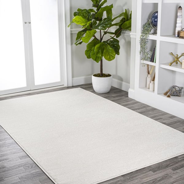 JONATHAN Y Haze Solid Low-Pile Cream 5 ft. x 8 ft. Area Rug