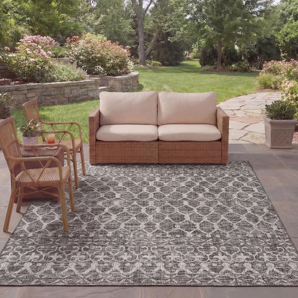 Courtyard Black/Gray 8 ft. x 11 ft. Distressed Border Trellis Indoor/Outdoor Area Rug