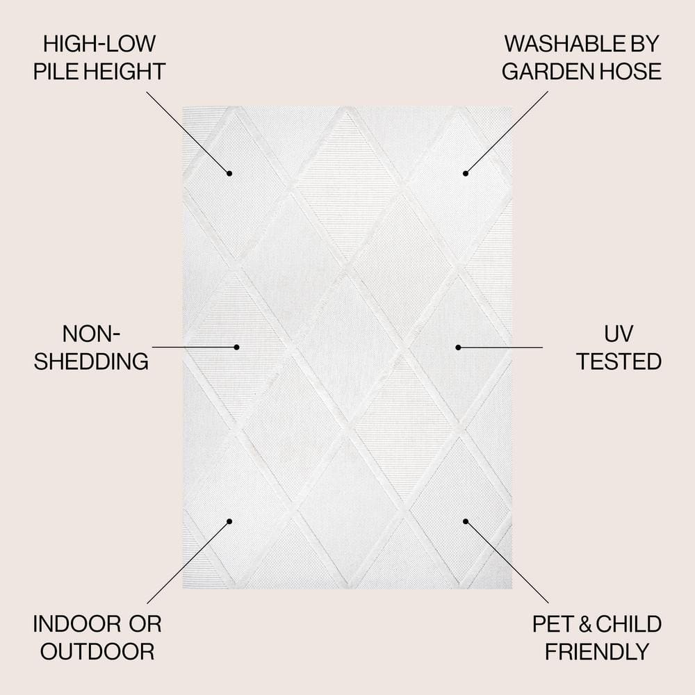 Ivory Trellis 5x8 Synthetic Indoor/Outdoor Area Rug
