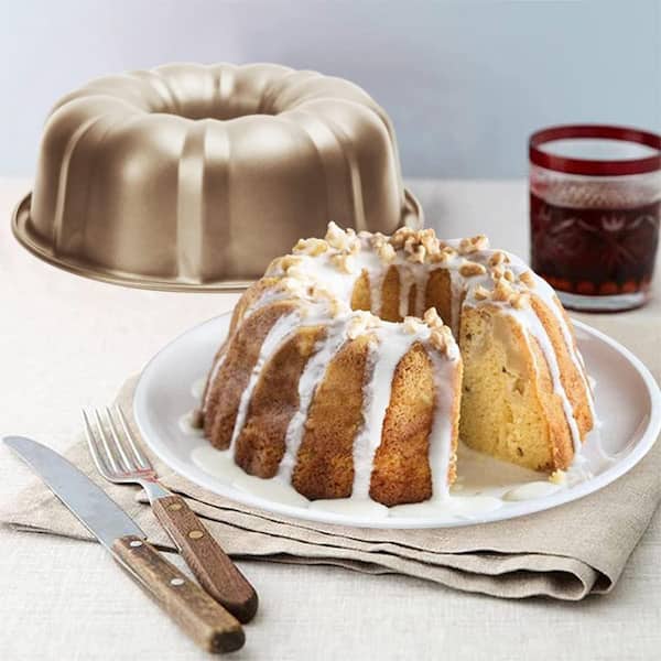 Aoibox 2-Pack Bunte Cake Pan Nonstick Fluted Tube for