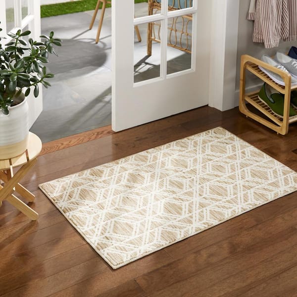 Everyday Walker Modern Diamond Beige 24 in. x 40 in. Machine Washable Kitchen Mat