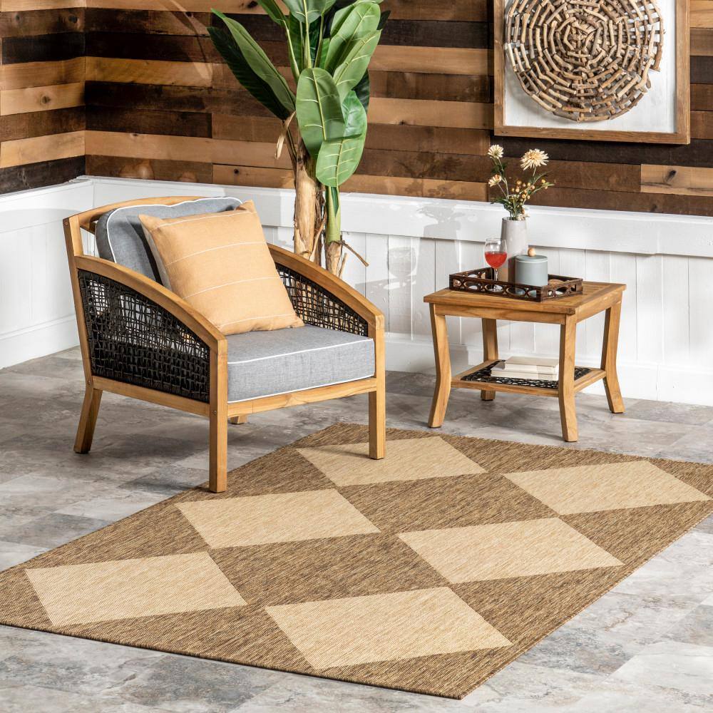 Beige Rectangular Stain-Resistant Synthetic Area Rug, 5x8 Feet