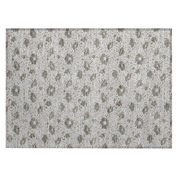 Chantille Machine Washable Indoor/Outdoor Abstract ACN2792 Silver 2 ft. x 3 ft. Accent Rug