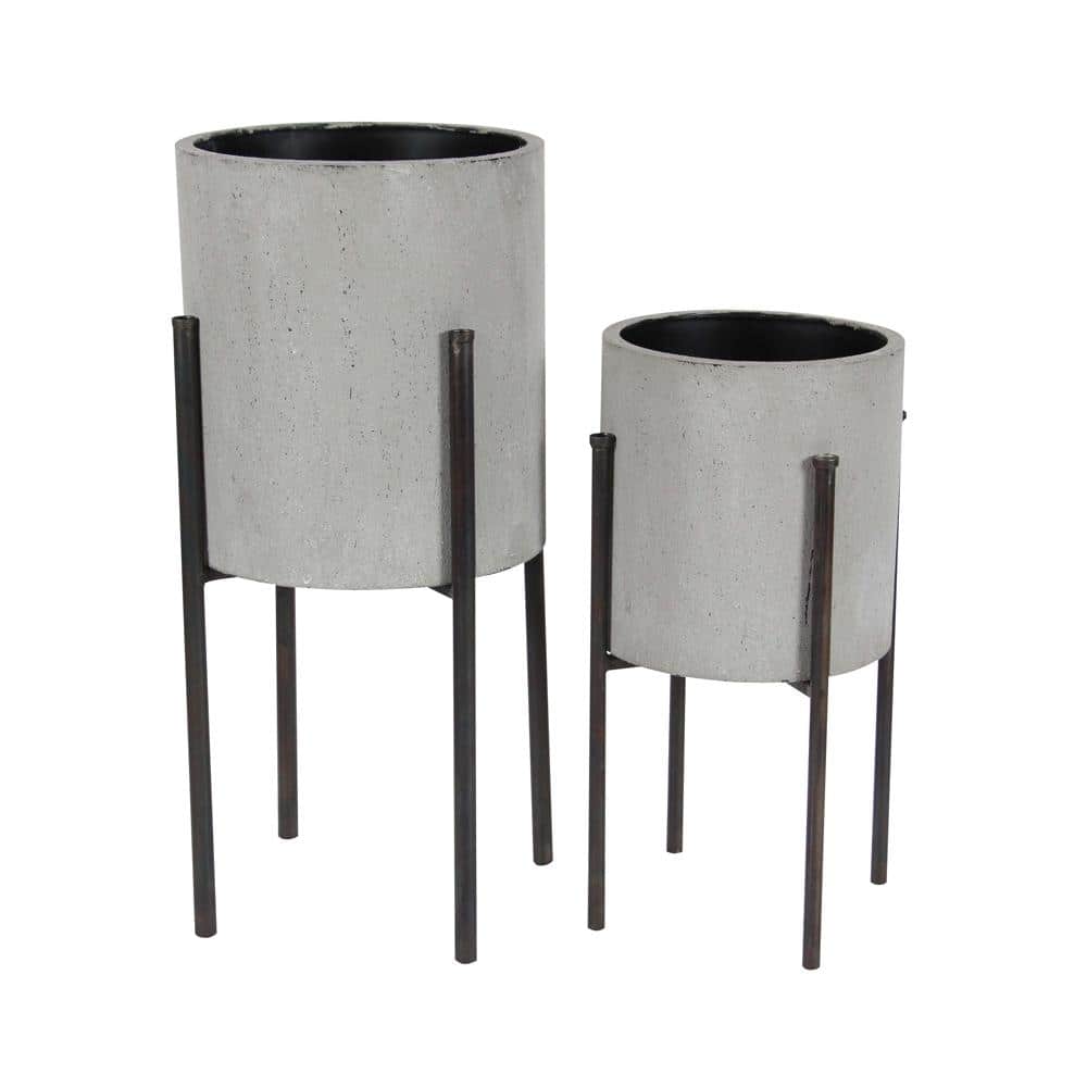 Light Gray Textured Metal Indoor Outdoor Planter Set with Stands