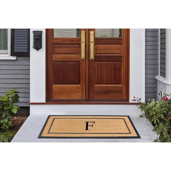 https://images.thdstatic.com/productImages/2bcb5808-df0c-4aef-8076-b4b33555ff03/svn/black-a1-home-collections-door-mats-a1home200171-f-c3_600.jpg