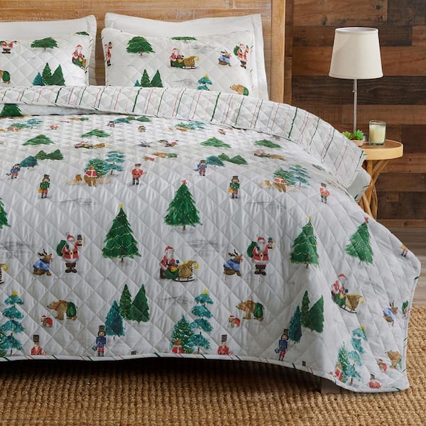 FRESHFOLDS Red Reversible Holiday Printed Microfiber Quilt Set with Shams (2 or 3-Piece)