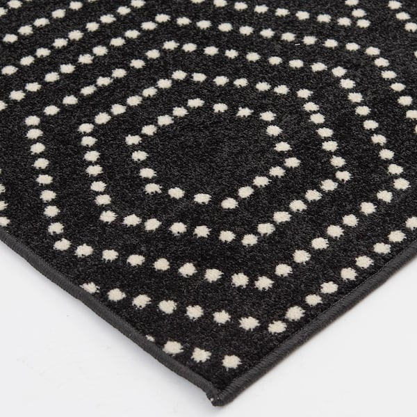 Patio Brights Onyx/Snow 8 ft. x 10 ft. Geometric Polypropylene Indoor/Outdoor Area Rug